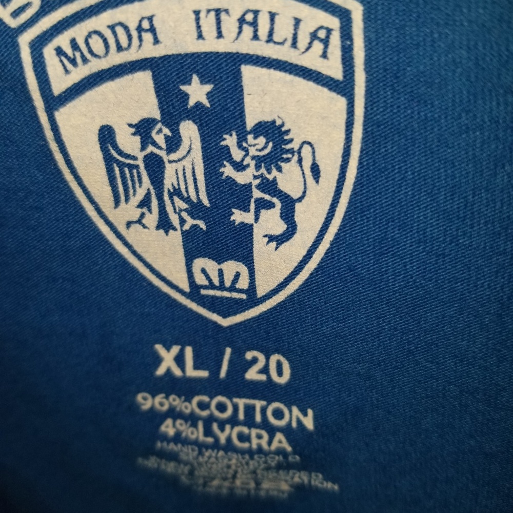 Men's Tees - Picture 3 of 8